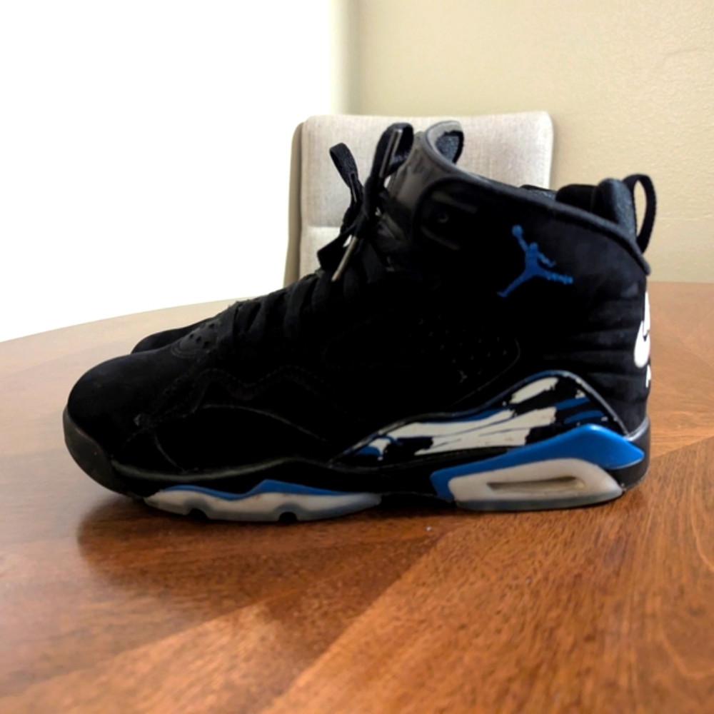 Nike Kids Black and Blue Air Shoes
